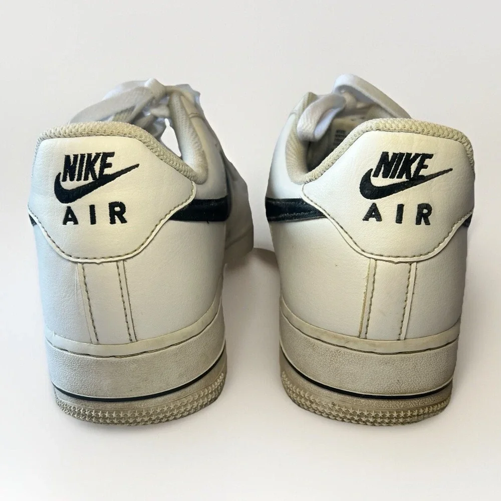 NIKE Men's Air Force 1 '07 Low White Black Size 10.5